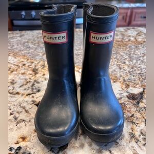 Toddler size 6 Hunter rain boots black
